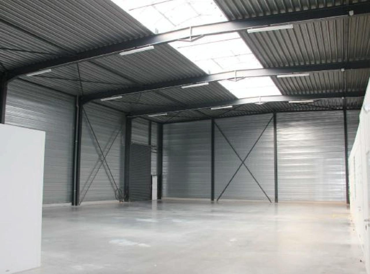 Local d'activité Roncq 642m² Location local d'activité Roncq Nord OLACT2420174 1